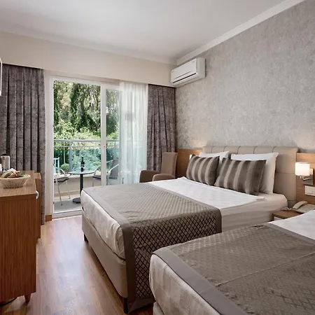 Annabella Park Hotel