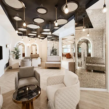 Hotel Annabella Park