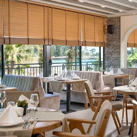Annabella Park Hotel