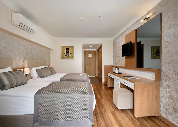 Annabella Park Hotel