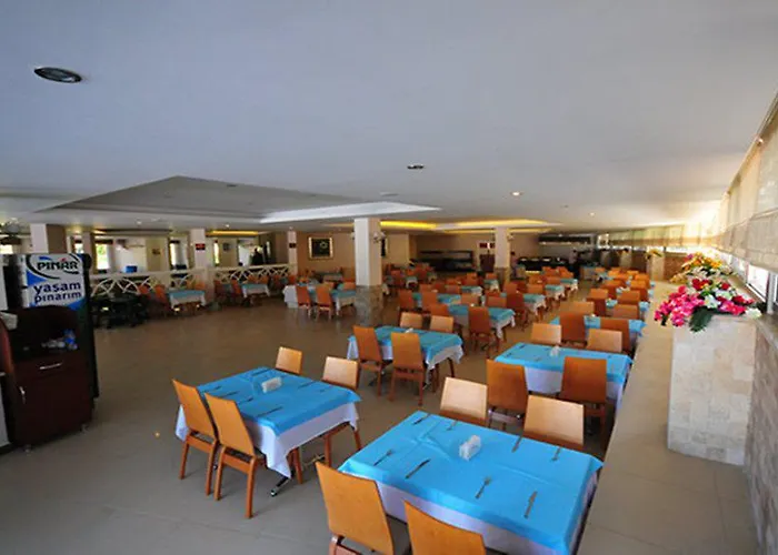 Annabella Park 4*