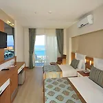Отель Annabella Park 4*